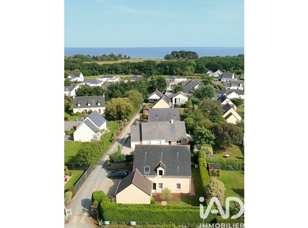 Sarzeau, Brittany 56370