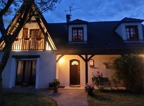 Paron, Bourgogne 89100