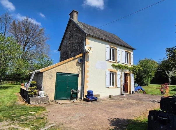 Tinchebray, Lower Normandy 61800