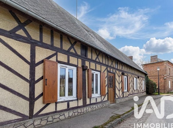 Mesnil-en-Ouche, Normandy 27410