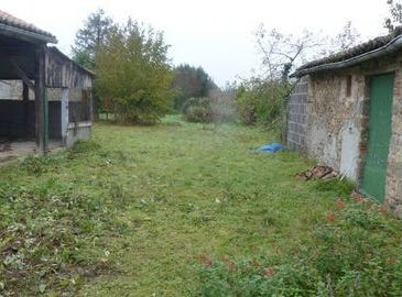 GOURGE, Poitou-Charentes 79200