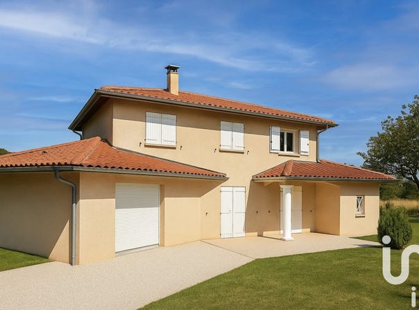 Châteauvilain, Auvergne-Rhône-Alpes 38300