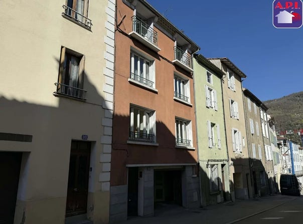 Foix, Ariège 09000