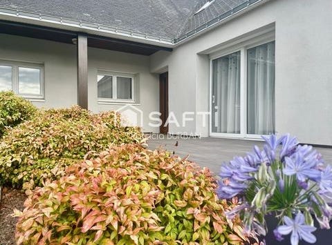 Questembert, Bretagne 56230