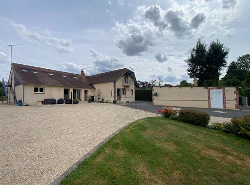 L'Aigle, Normandy 61300
