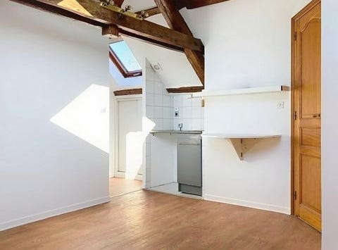 Meulan-En-Yvelines, Île-de-France 78250