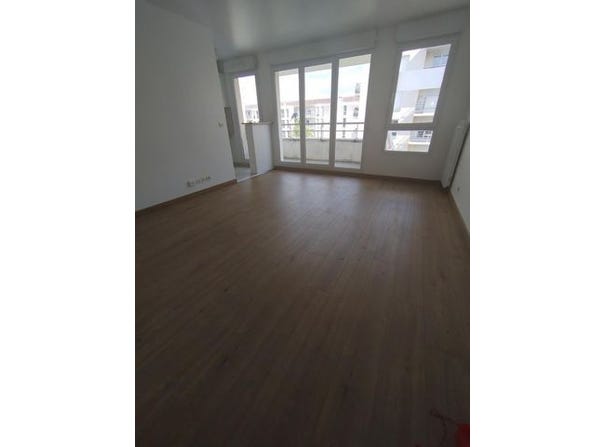 Cergy, Île-de-France 95800