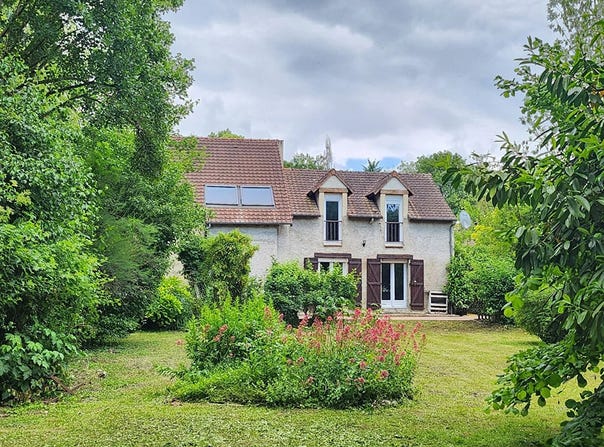 Gallardon, Eure-et-Loir 28320
