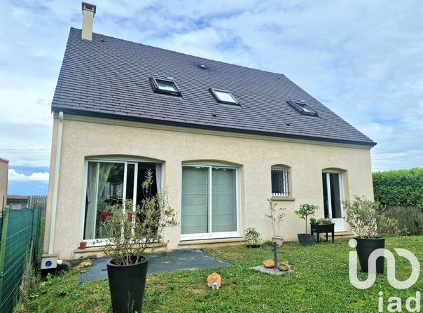 Grisy-Suisnes, Île-de-France 77166
