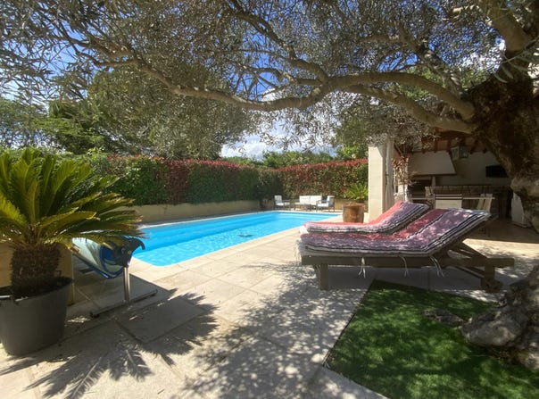 Uzès, Gard 30700