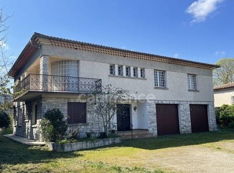 LIMOUX, Languedoc-Roussillon 11300