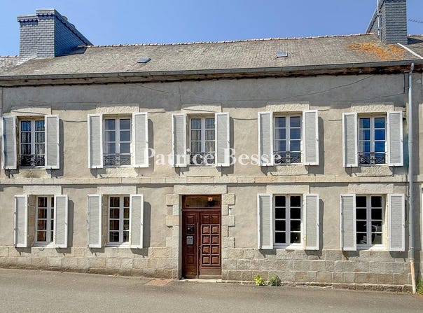 Le Vieux-Marché, Brittany 22420