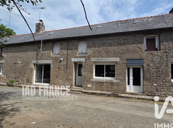 Le Loroux, Brittany 35133