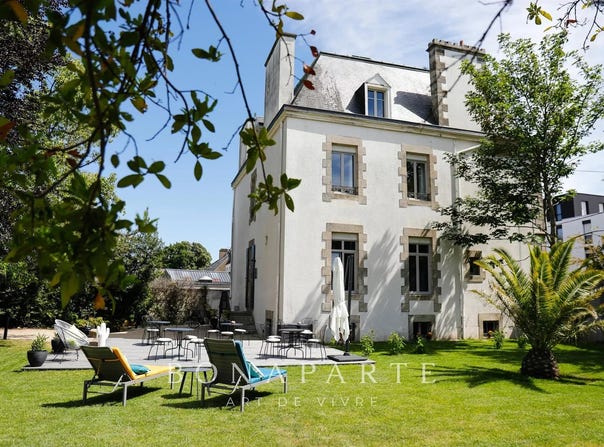 Auray, Brittany 56400
