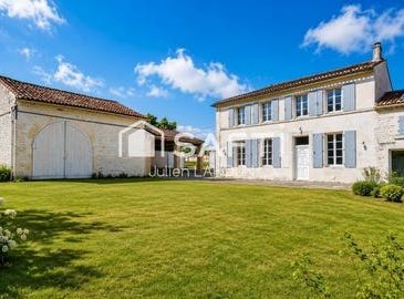 Ars, Poitou-Charentes 16130