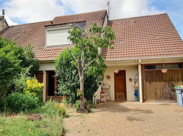 Nogent-le-Roi, Eure-et-Loir 28210