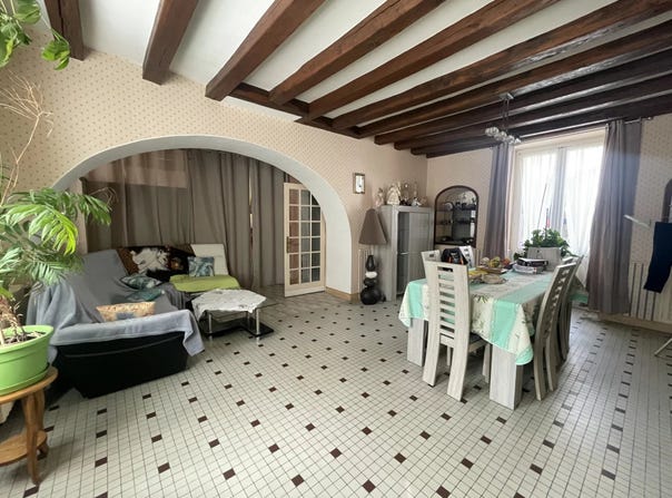 Monts-sur-Guesnes, Vienne 86420
