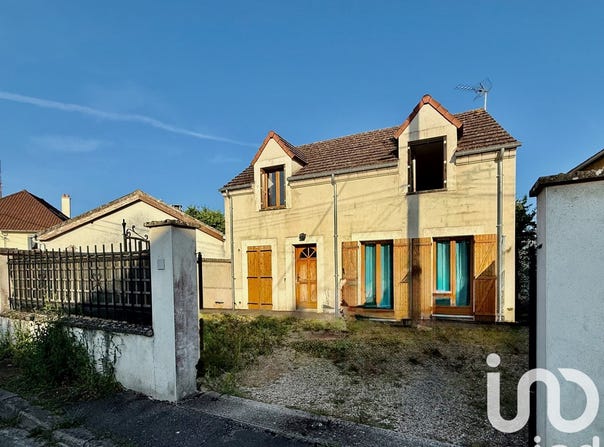 Sens, Bourgogne-Franche-Comté 89100