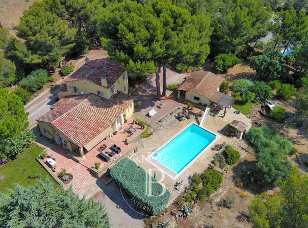 La Cadière-d'Azur, Provence-Alpes-Côte-d'Azur 83740