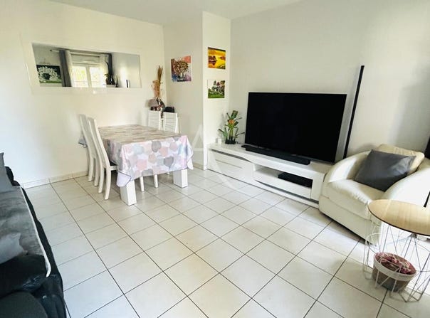 SERRIS, Île-de-France 77700