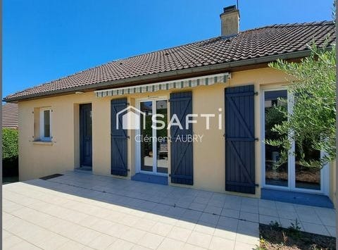 Parne-Sur-Roc, Pays de la Loire 53260