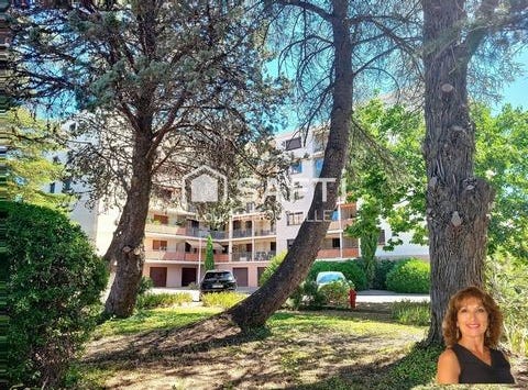 Salon-De-Provence, Provence-Alpes-Côte d'Azur 13300