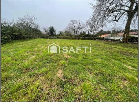 Verrines-Sous-Celles, Poitou-Charentes 79370
