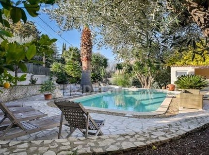 CEYRESTE, Provence-Alpes-Côte d'Azur 13600