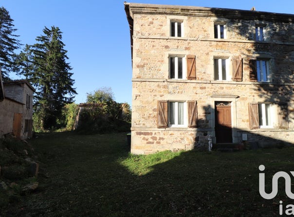 Neuville, Auvergne-Rhône-Alpes 63160