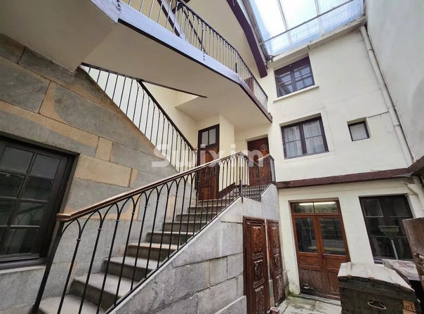 Poligny, Franche-Comté 39800