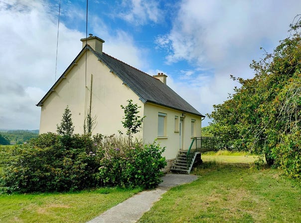 Ménéac, Morbihan 56490