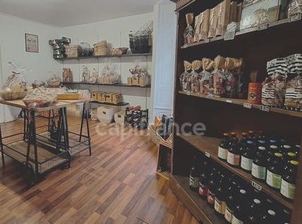 LAVAL, Pays de la Loire 53000