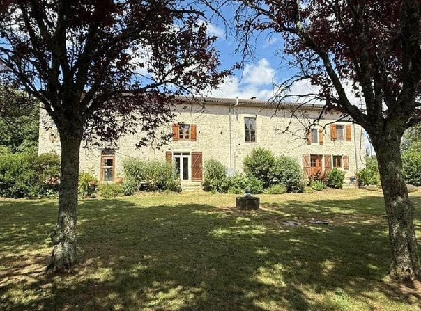 CIVRAY, Nouvelle-Aquitaine 86350
