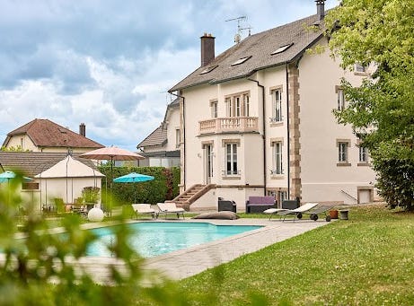LUXEUIL LES BAINS, Bourgogne-Franche-Comté 70300