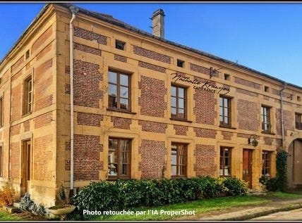 ATTIGNY, Champagne-Ardenne 08130
