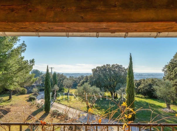 Lagnes, Provence-Alpes-Côte-d'Azur 84800