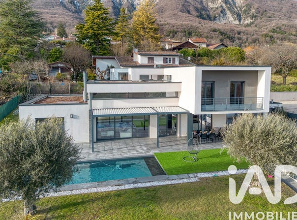 Saint-Ismier, Auvergne-Rhône-Alpes 38330