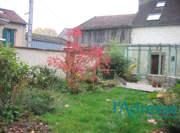 EGLENY, Bourgogne-Franche-Comté 89240