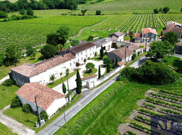 Bellevigne, Poitou-Charentes 16120