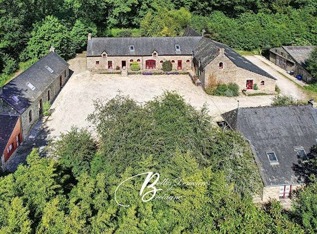 PLOUAY, Brittany 56240