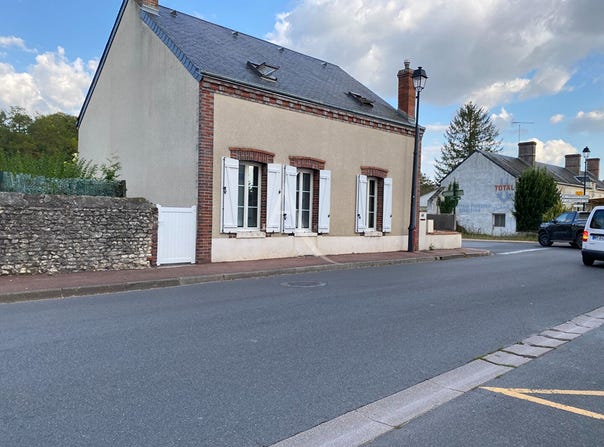 MONTCRESSON, Centre-Val de Loire 45700