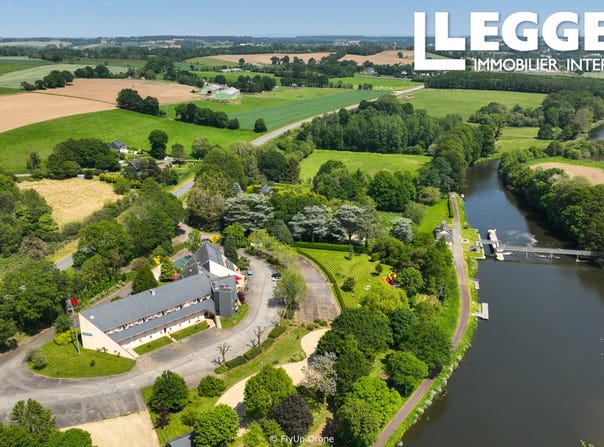 Josselin, Brittany 56120