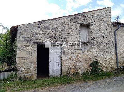 Bois, Poitou-Charentes 17240