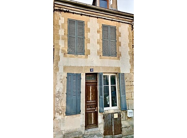 Avallon, Burgundy 89200