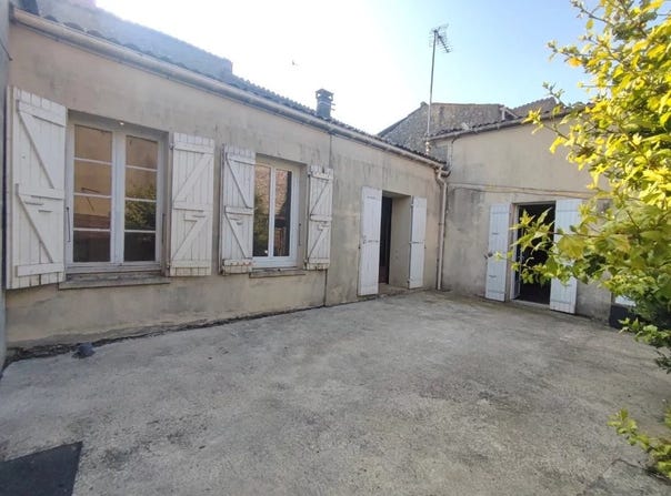 Mortagne-sur-Gironde, Charente-Maritime 17120
