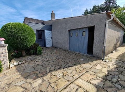 MONTAIGU, Pays de la Loire 85600