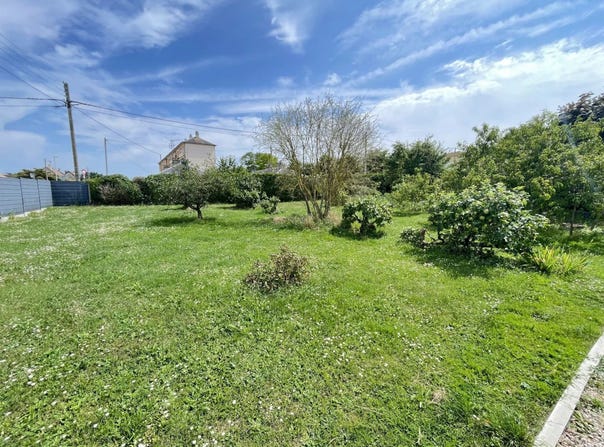 Vernon, Upper Normandy 27200