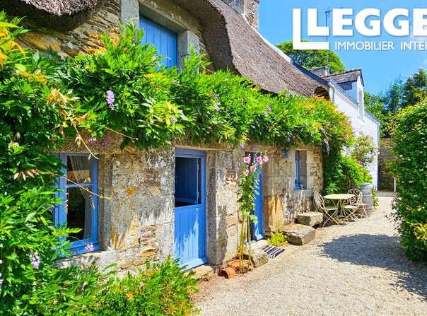 Pluméliau-Bieuzy, Brittany 56930