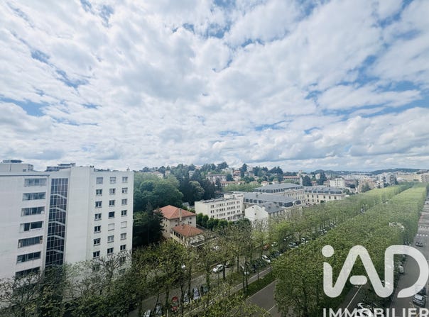 Saint-Étienne, Auvergne-Rhône-Alpes 42100