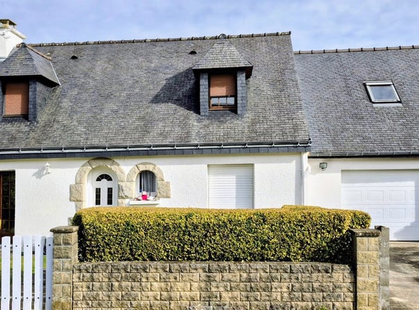 Séné, Brittany 56860